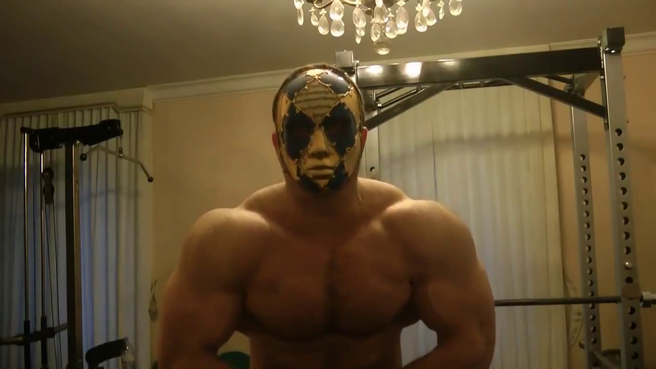 Freestyle Flexing Pecs Chest Tylermuscle