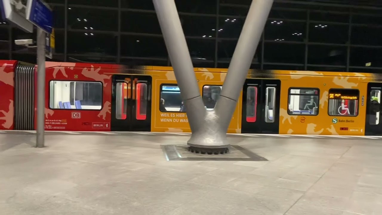 Berliner S-Bahn BR 484 mal etwas bunter unterwegs