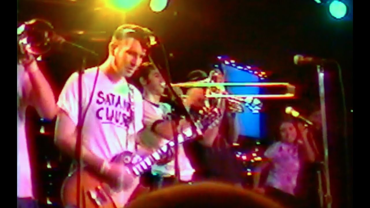 Reel Big Fish - Early Performance- Dec. 17th 1995 (Music City - Fountain Valley, CA)