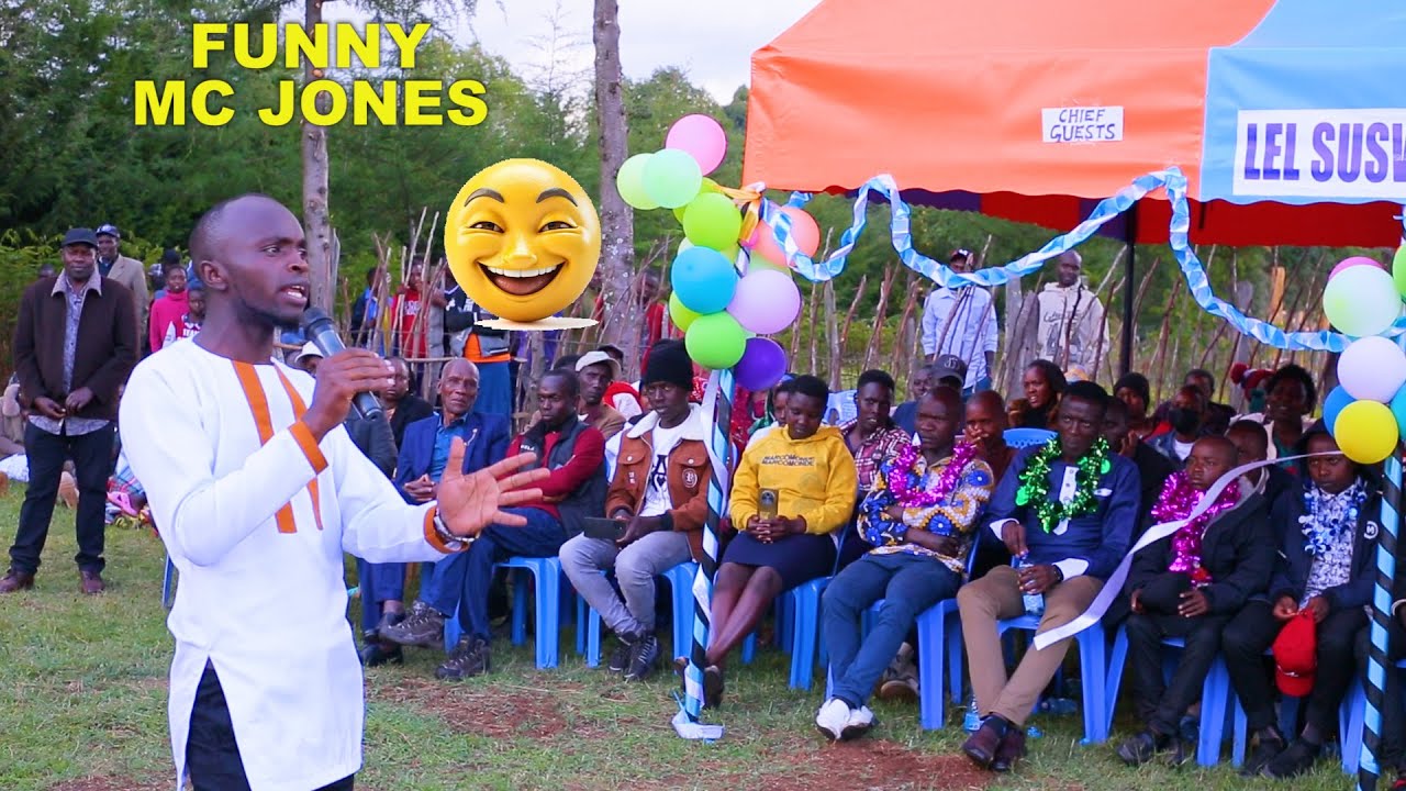 MC JONES KAMA HUKUSOMA NA UKO KWA SHEREHE.
