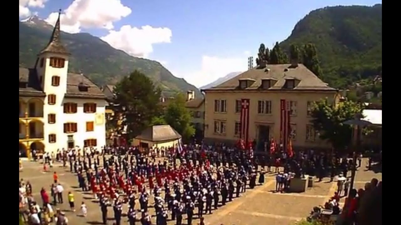 Fronleichnamprozession 2015 Visp Martiniplatz