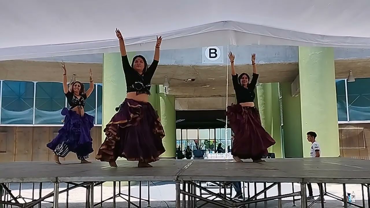 The Lunas Tribe / Día de la danza / Gómez Morin/ julio 23