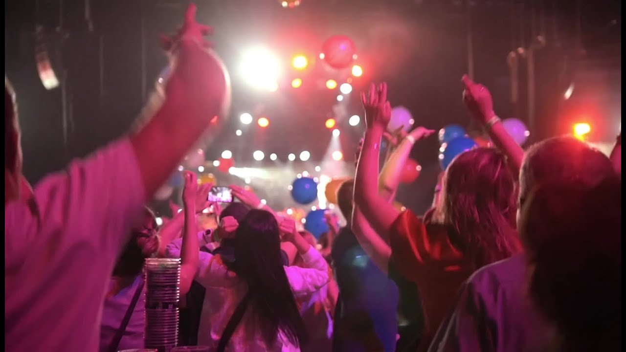 - Karneval på Cuba - BØRNENES SANGSKAT vol. 7 Lars Stryg Band