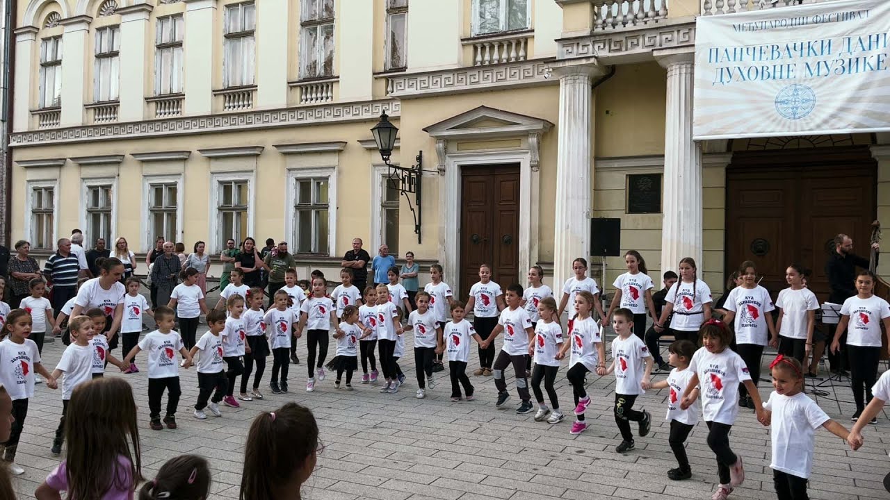 PANČEVO: Humanitarni javni nastup KUD "Abrašević" Pančevo, KUD "Abrašević" Valjevo i AKUD "Lola"
