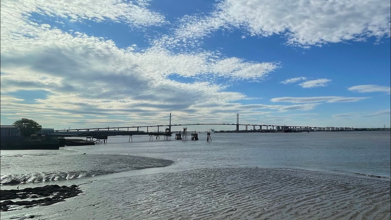 4K Video Thames at Dartford & Greenhithe Kent