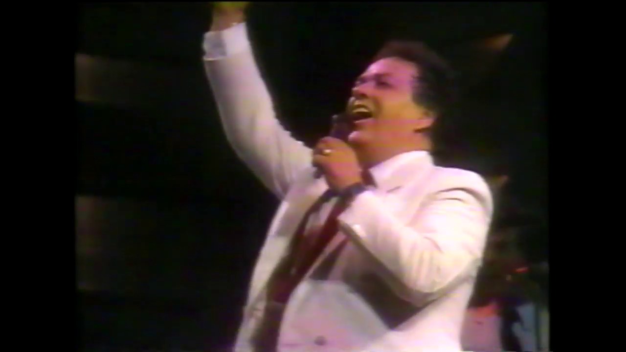 Pachuco, Festival de Viña del mar 1986. Pachuco Bailarín, La bala, El Africano, Oye abre tus ojos.
