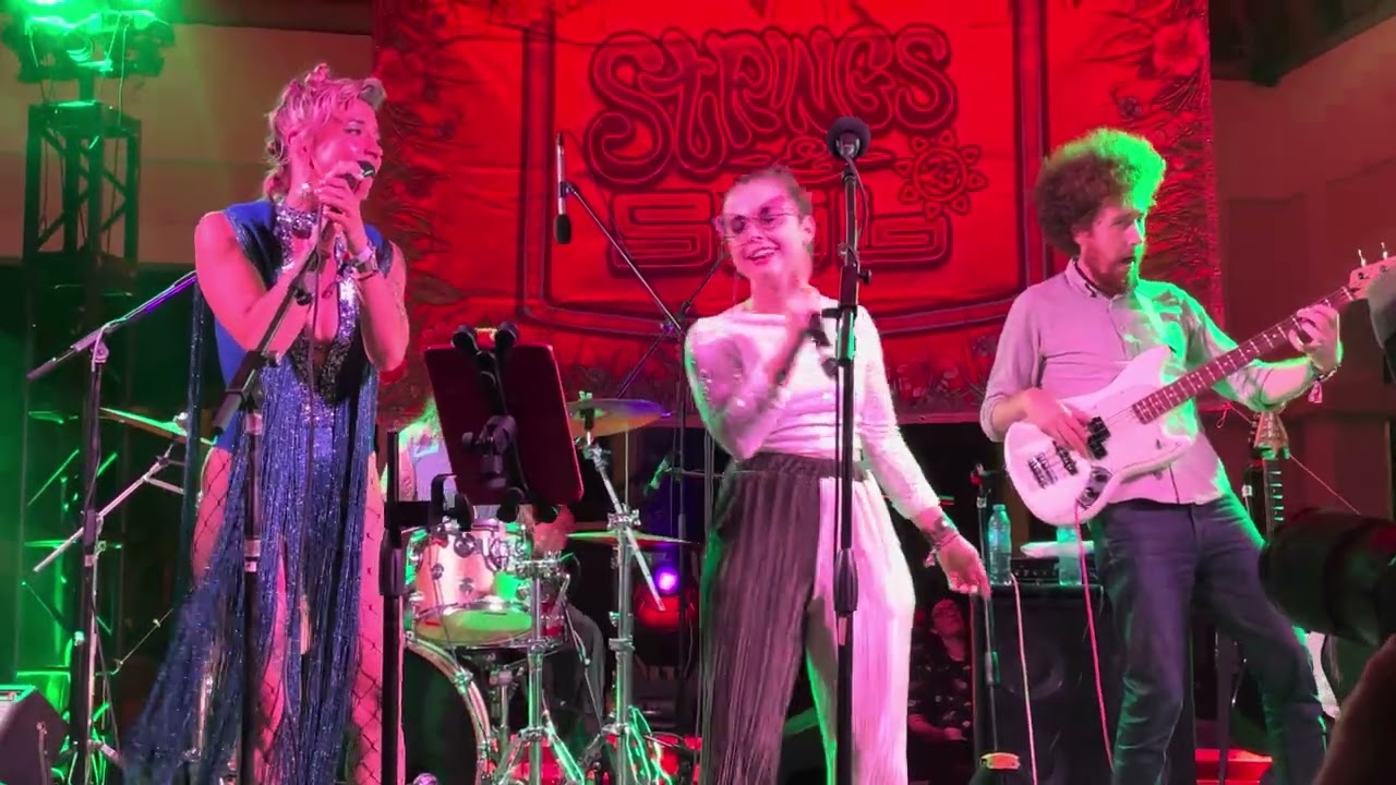 “Tiny Dancer” - Lindsay Lou’s Electric Revue with Sierra Hull - 12/9/2023 - Strings & Sol