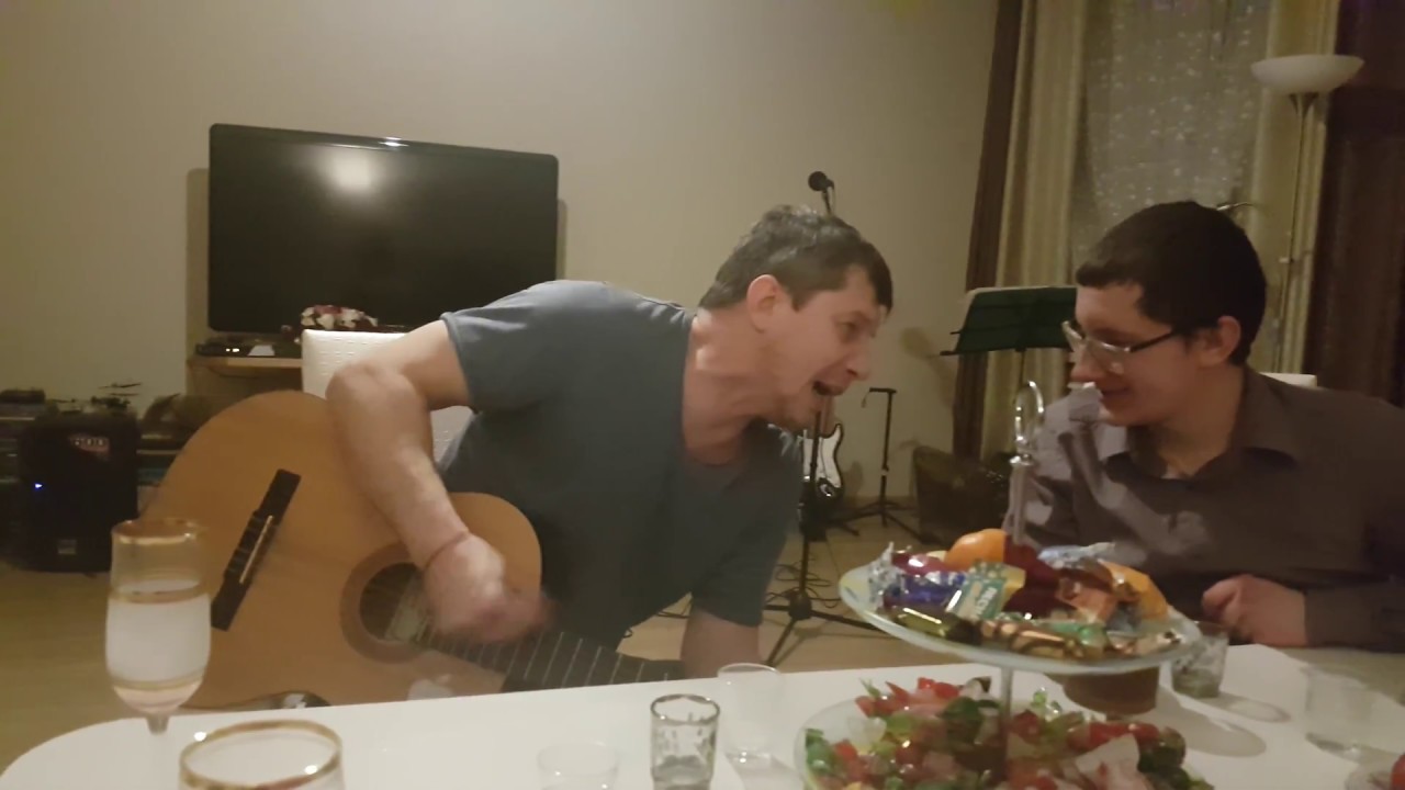 Классное исполнение песни 