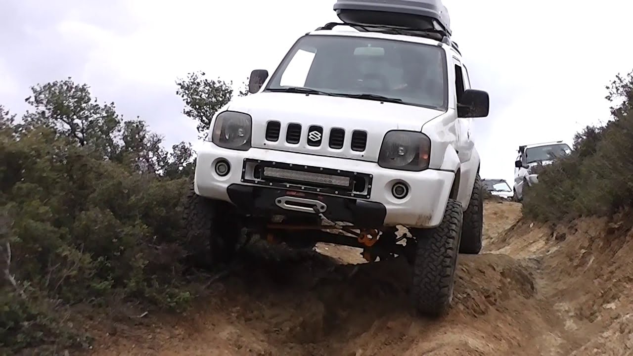 Suzuki Jimny - off-road