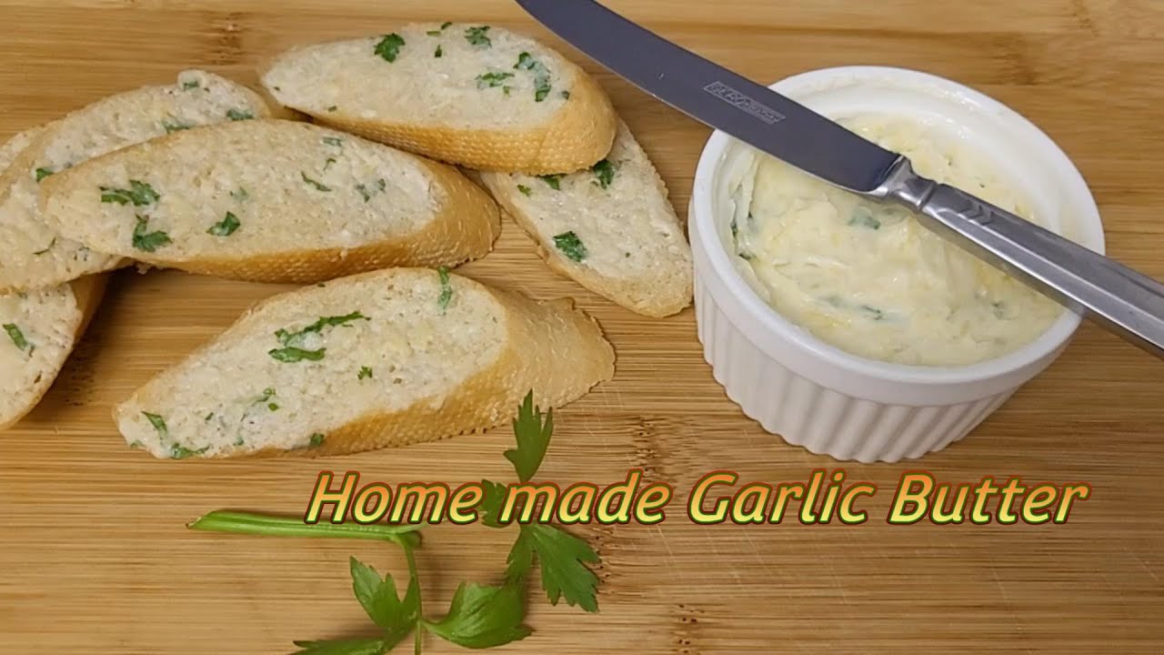 HOME MADE GARLIC BUTTER. KNOFLOOK BOTER.