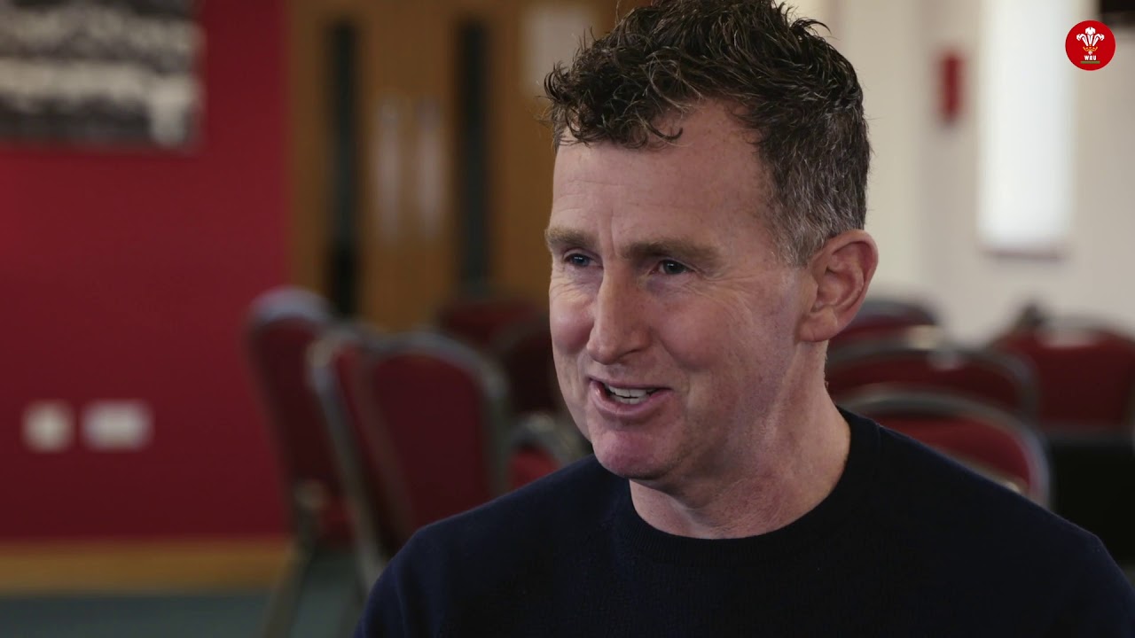 Nigel Owens calls time on international career