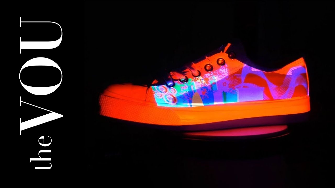 Latest Fashion Innovation? - Check Out These Colour Changing Shoes From MIT Research Lab