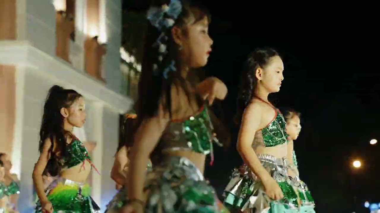 Chào hè 2025 - Nhảy Queen - Lớp Vũ Đoàn O.B