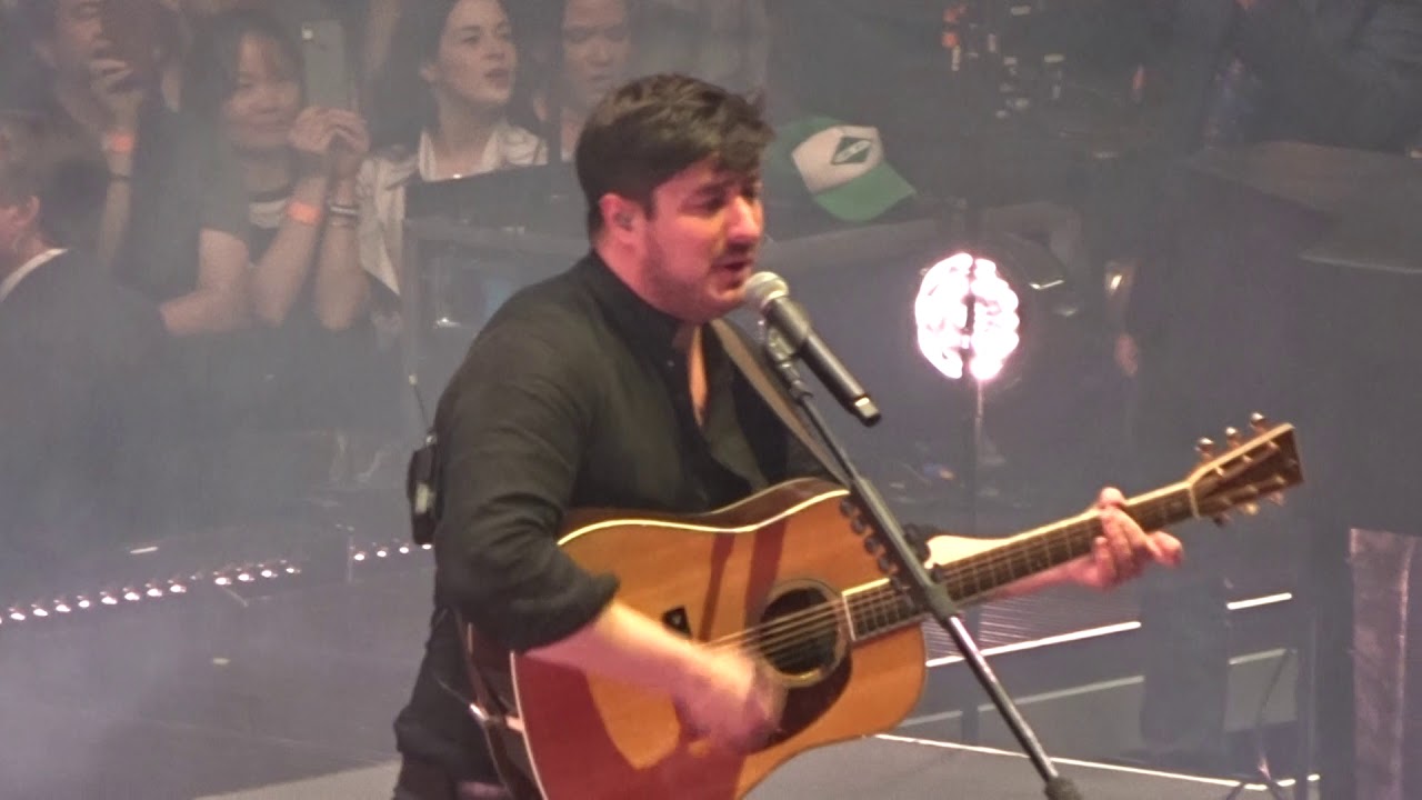 Mumford & Sons - I Will Wait - Live at Little Caesars Arena in Detroit, MI on 3-27-19