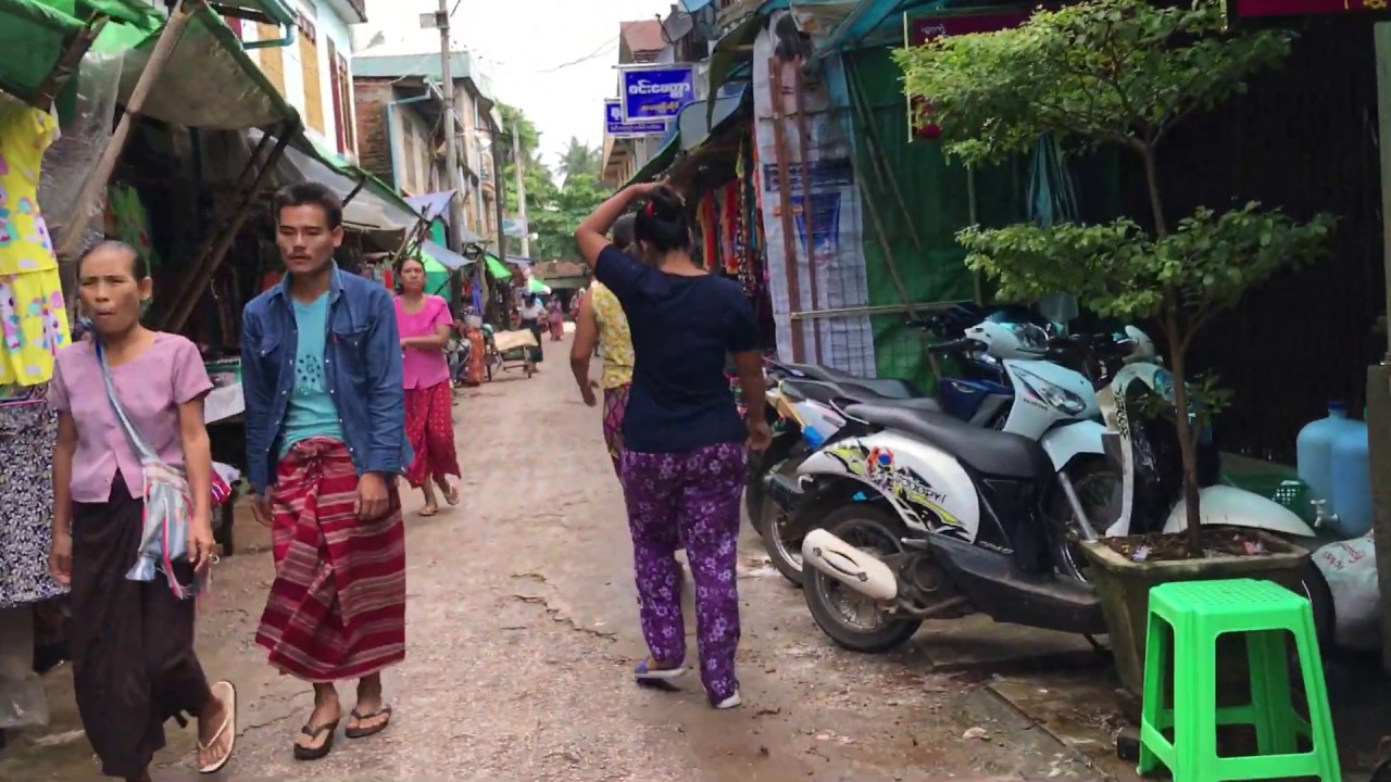 Mudon Downtown, Mon State, Myanmar.(မုဒုံ)