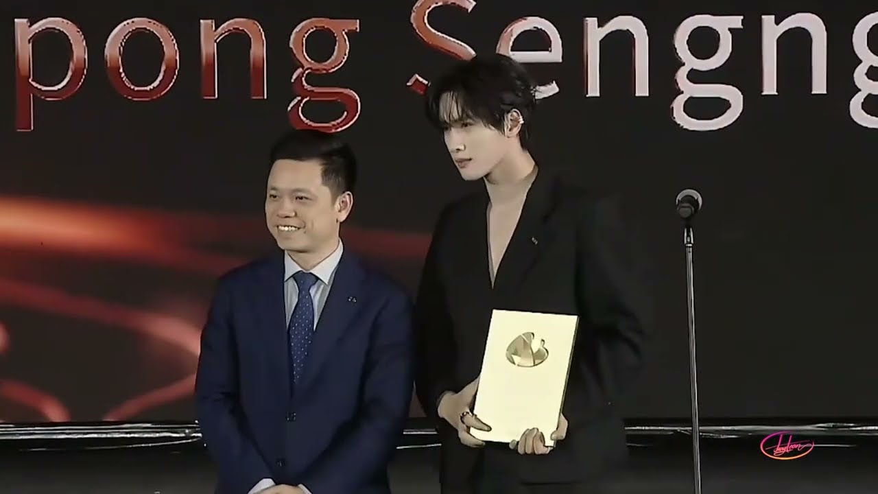 展軒 (Zhanxuan) & Fort Thitipong  | Weibo Thailand Breakthrough New Force Artist | Weibo Gala 2025