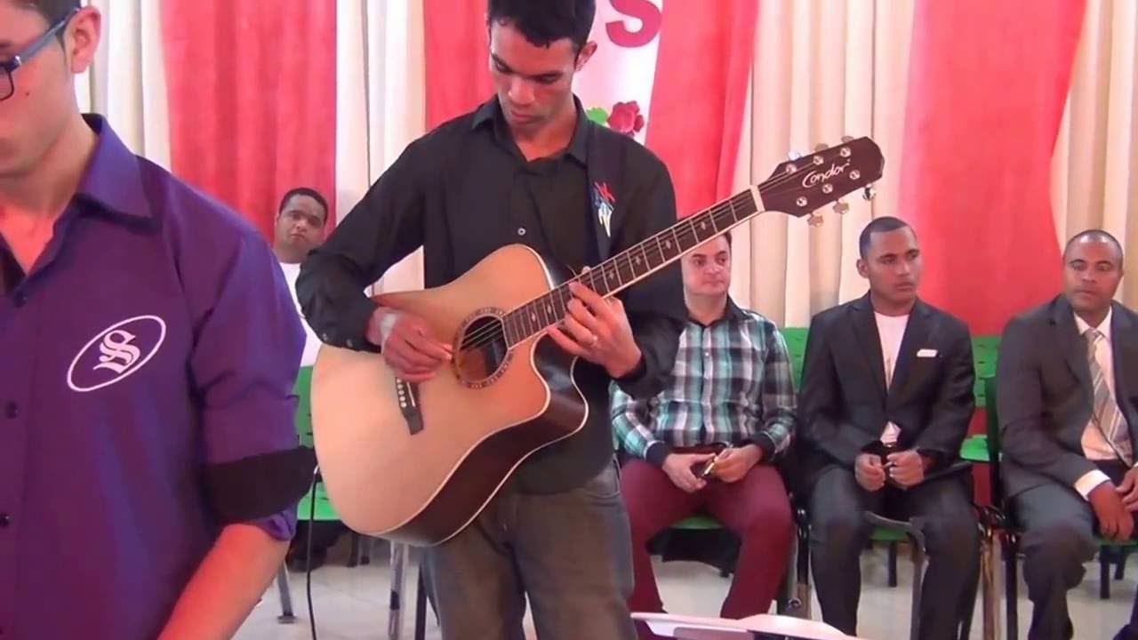 Mocidade da sede IPDA Brasilia DF Louvando in Memorian - Mara Lima (Adorai- Deus é Amor)