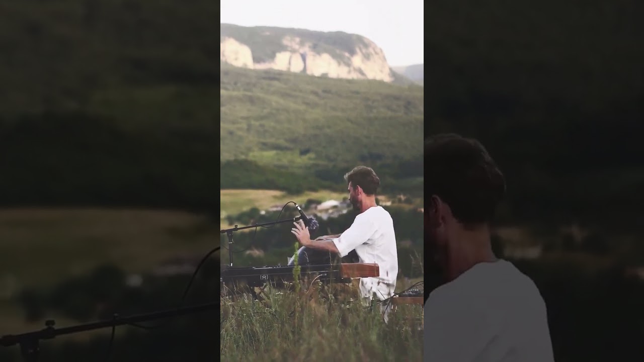 Andrew Jasinski - Lago-naki (piano/handpan) #piano #handpan #hangdrum #andrewjasinski #neoclassical