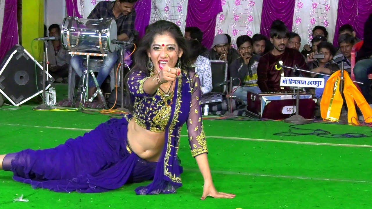 प्रिया गुप्ता (शोना बाबू ) का धमाकेदार डांस !! कयामत कयामत !! धनेरिया मेला लाइव