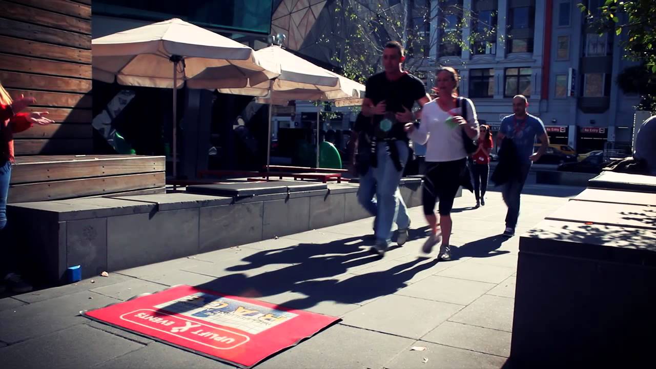 The Melbourne Amazing Race - Call 1300 UPLIFT