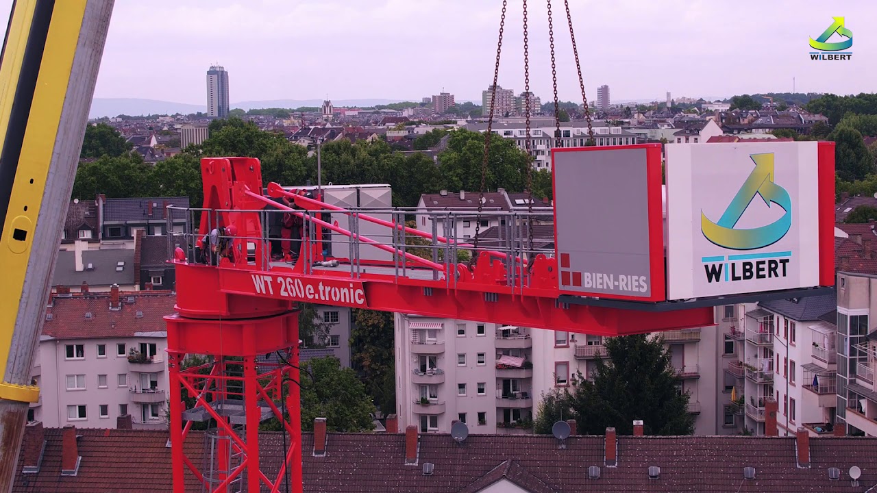 Kranmontage von Wilbert Towercranes