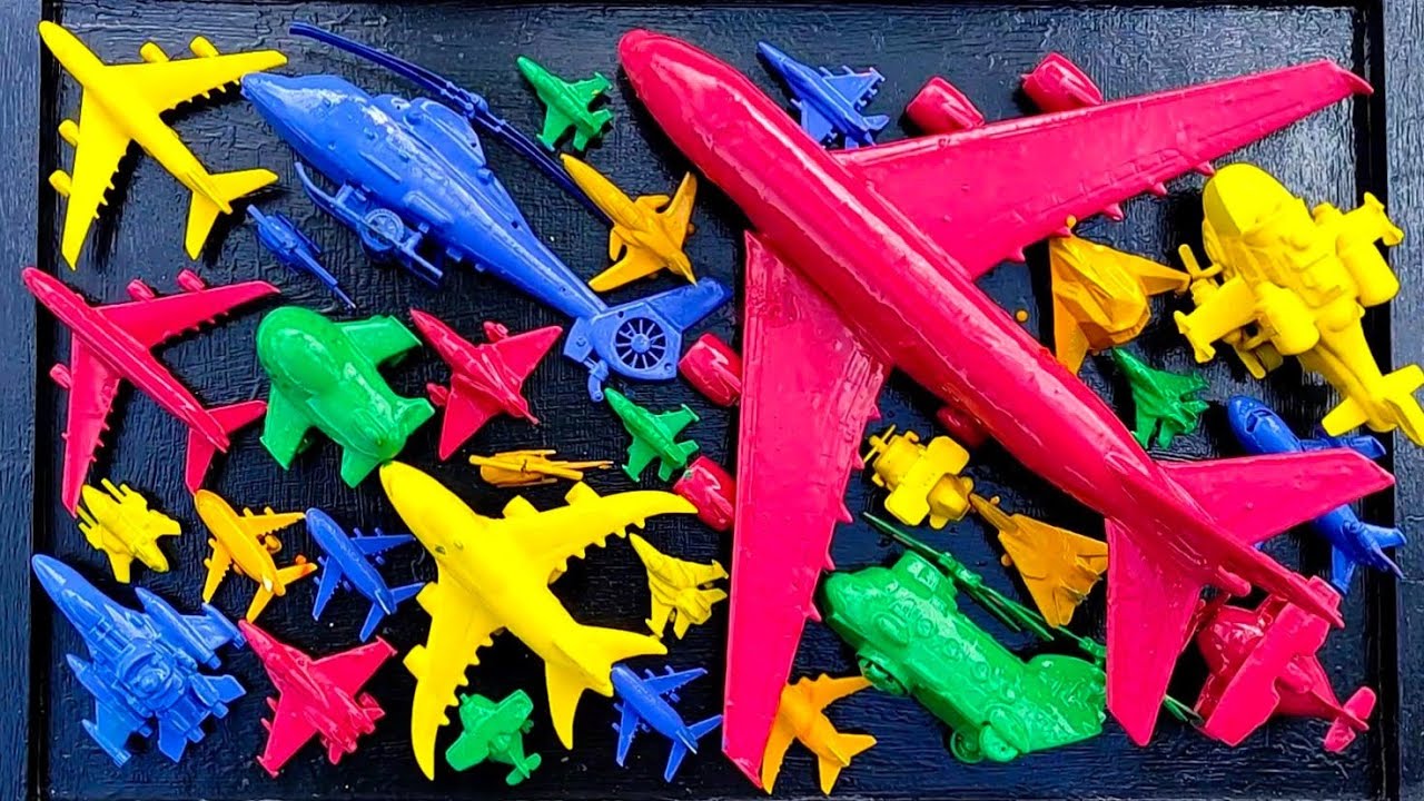 Pesawat Warna-Warni⁉️Pesawat Garuda, B1-Bomber, Helicopter Apache,RC Plane Shukoi SU27, F6F Hellc4t