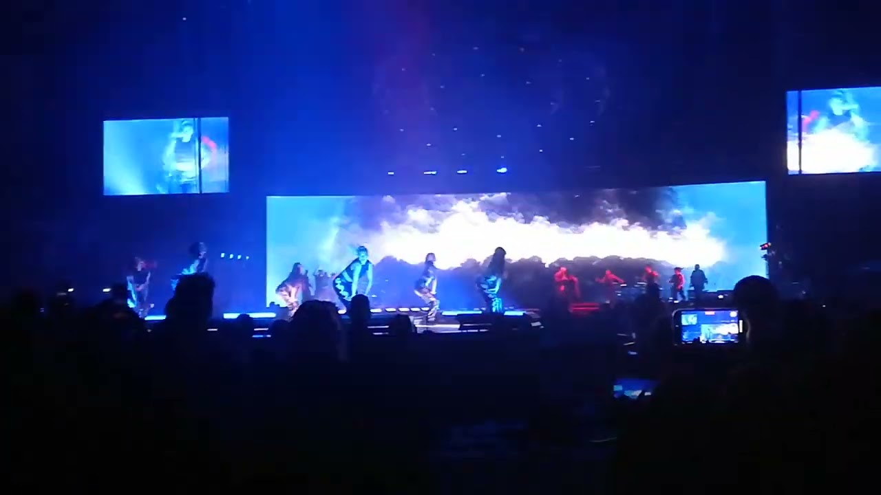 M. Pokora - Ouh na na (Bercy)