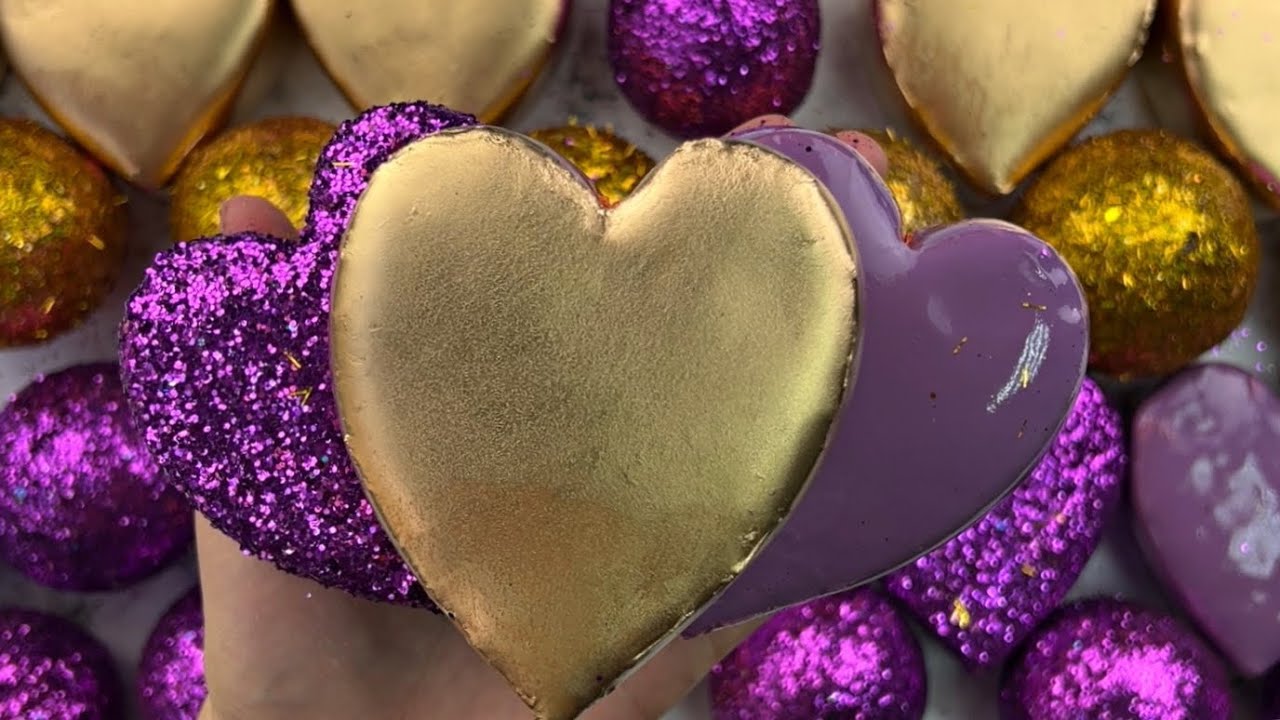 Cracking light plasticine 💜💜