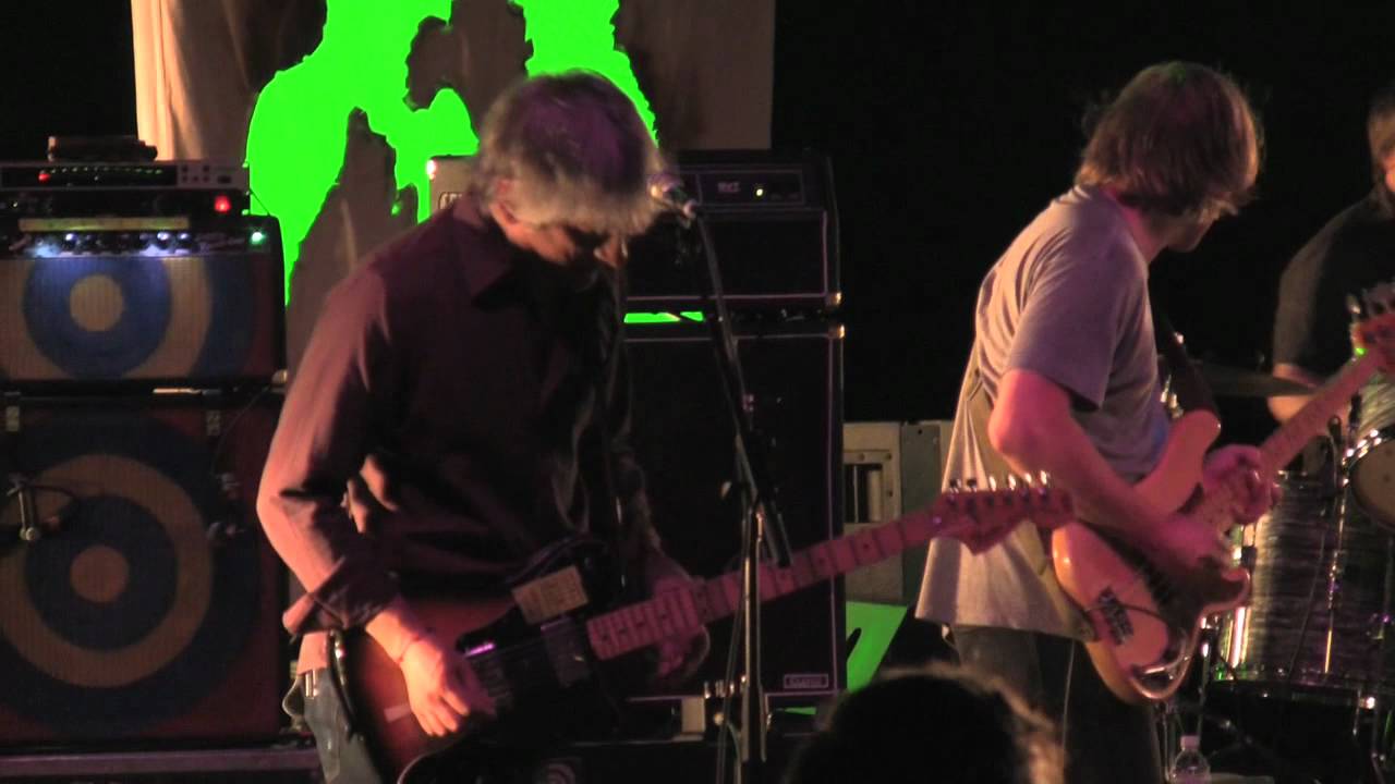 Sonic Youth 'Hey Joni' live '09 royal oak music thr.