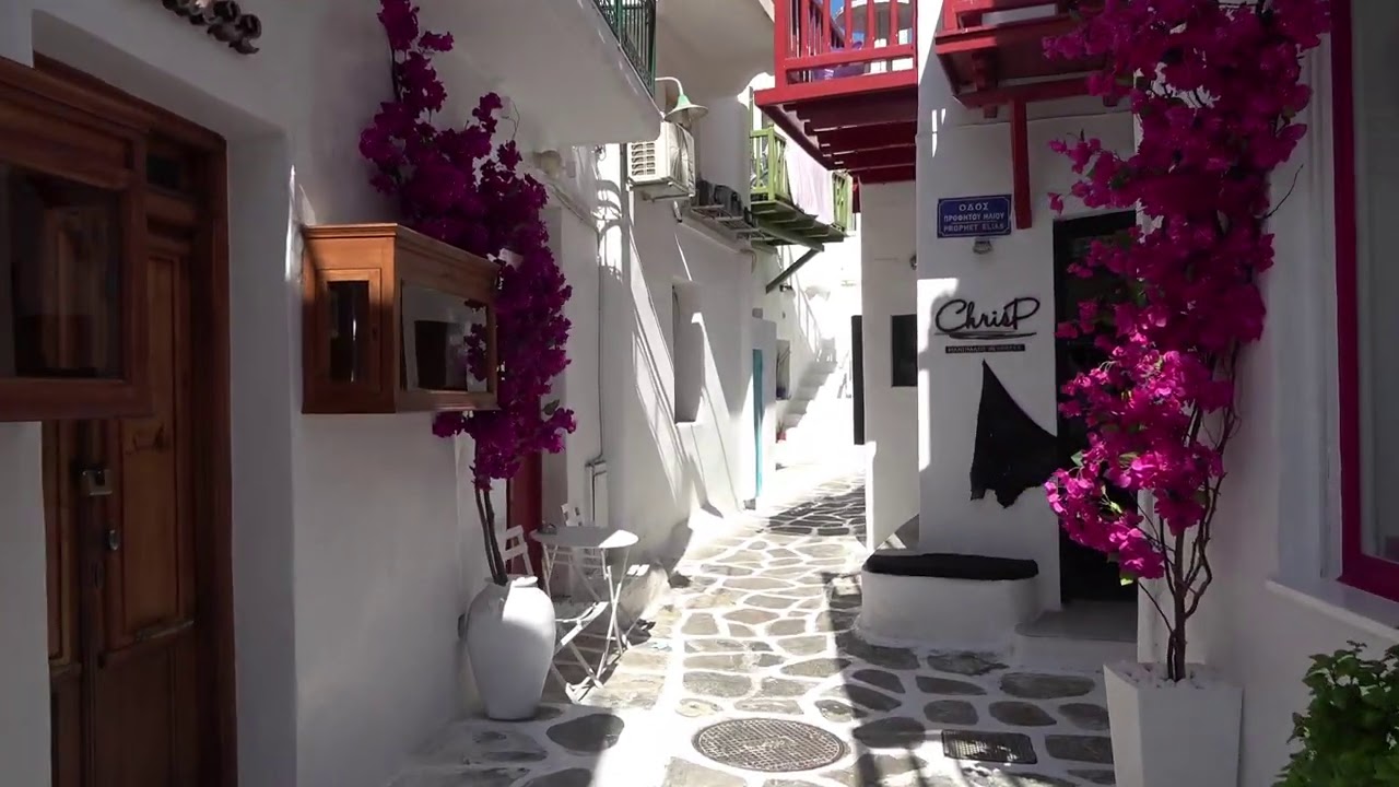 Mykonos best narrow streets