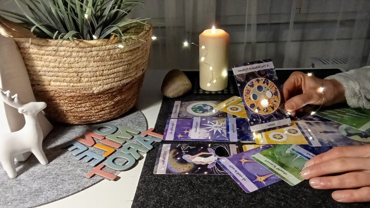 Чтение поздним вечером 🌜для всех, кому это нужно ✨❤️‍🔥