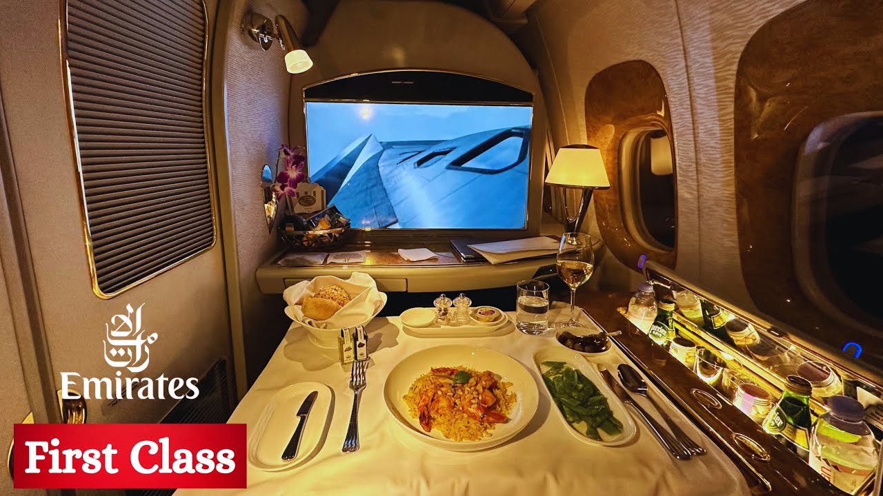 Emirates First Class B777-300ER Flight | Vienna🇦🇹 to Dubai🇦🇪 (+ Vienna Lounge) | 4K Full Tour