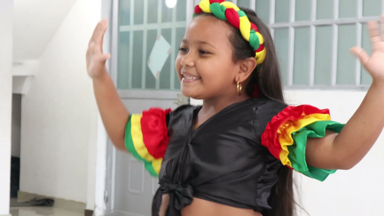 Danza la Puya  @dlatinoficial