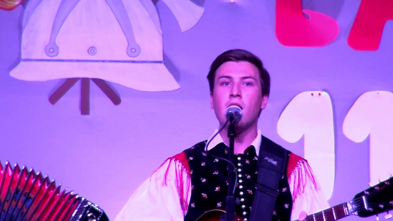 Branko in Matej Mešl - Vaški godec (v živo)