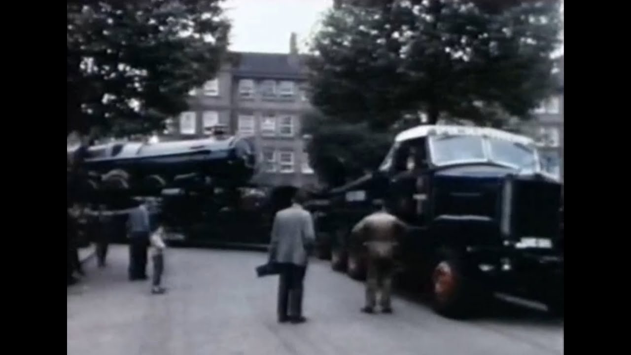 Pickfords 1961 ~ Scammell Junior Constructor Heavy Haulage ~ GWR 4073 Caerphilly Castle ~ BTF