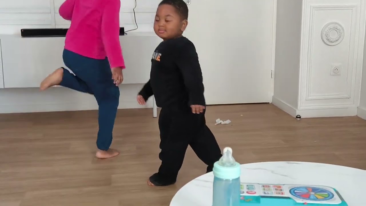La danse de Myriam et Youssouf 
