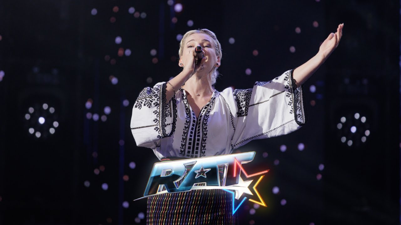 Cristina Zagorodnii a ridicat sala în picioare cu o piesă pupulară | Românii Au Talent S15