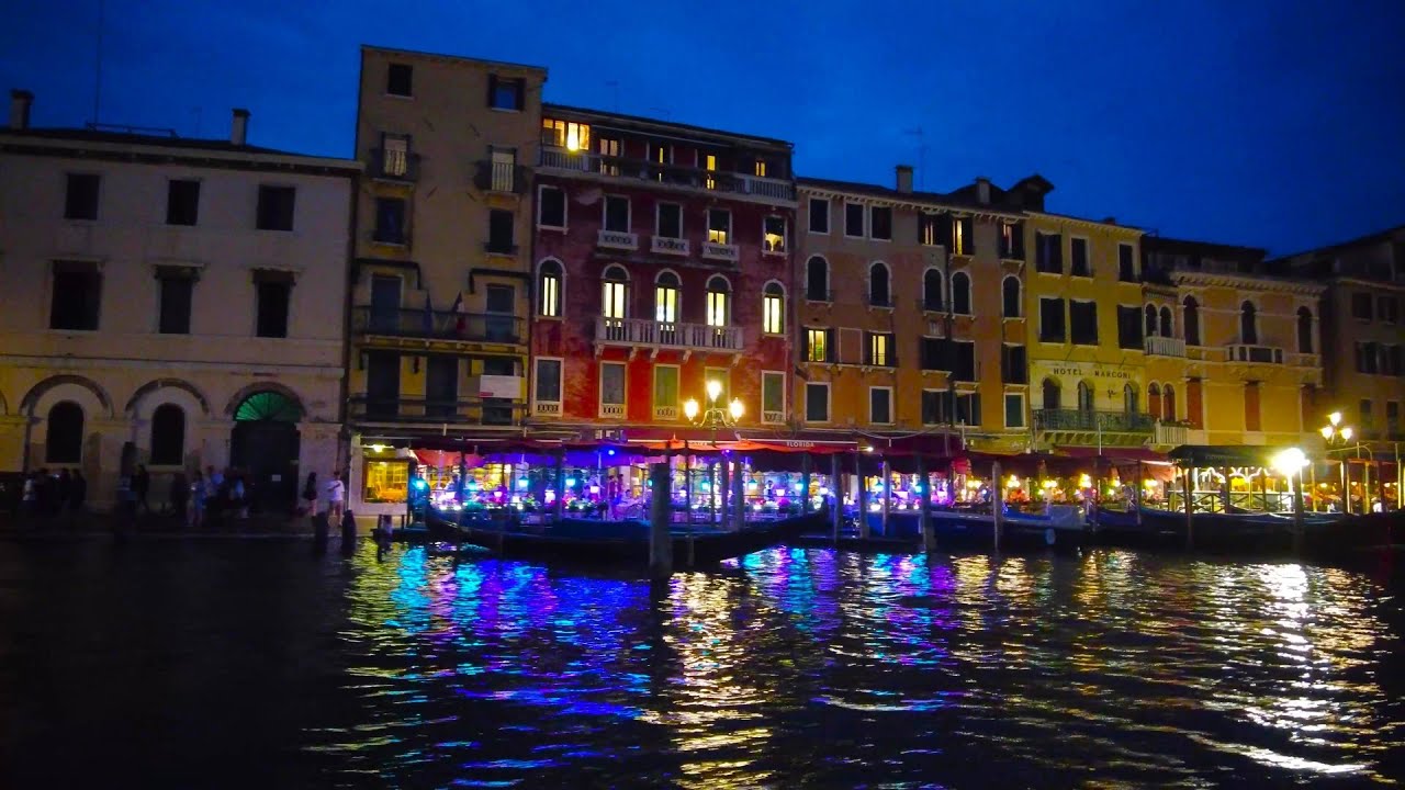 [4K] Venice Grand Canal Boat Ride at Night