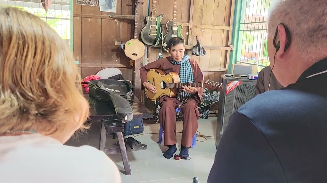 Vietnamese Mekong Guitar