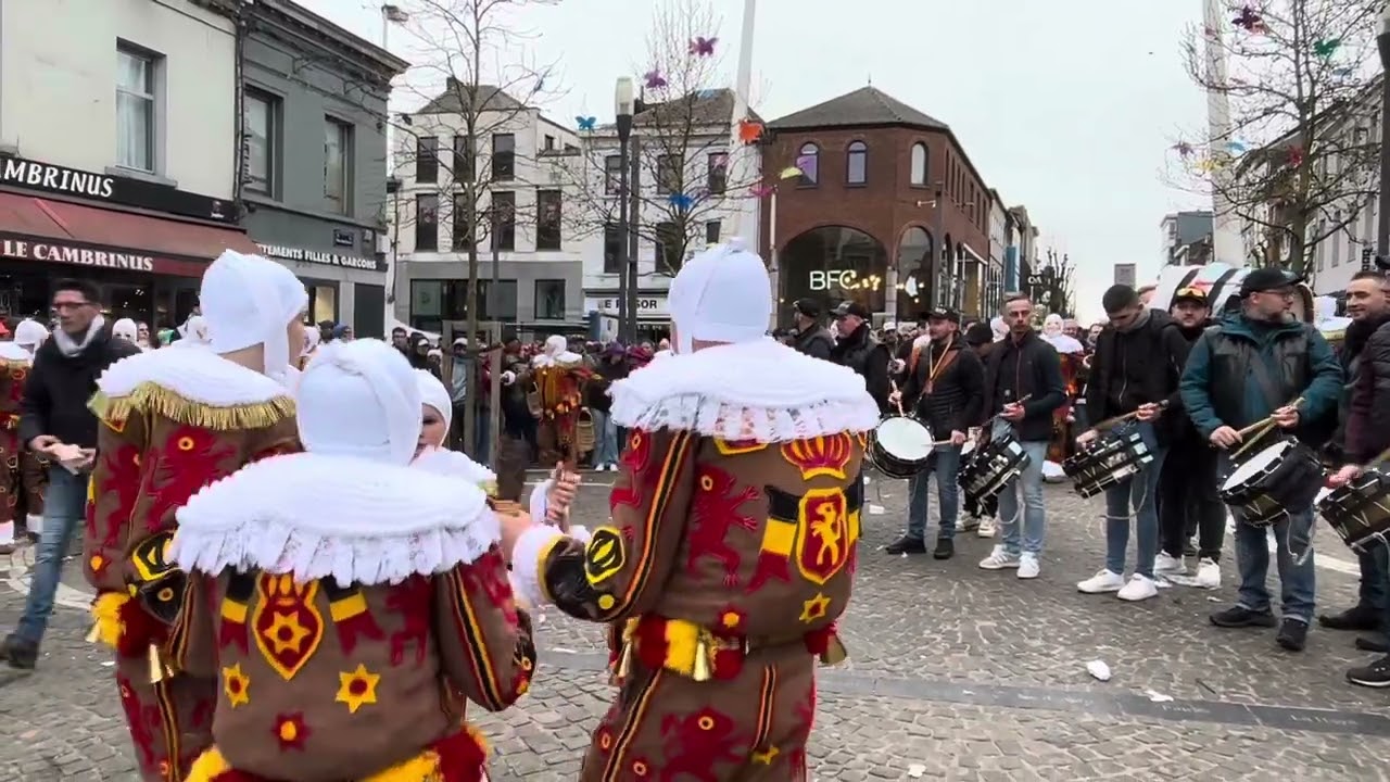 CARNAVAL DE LA LOUVIÈRE 2025 - LES INDÉPENDANTS - RONDEAU DIMANCHE MATIN
