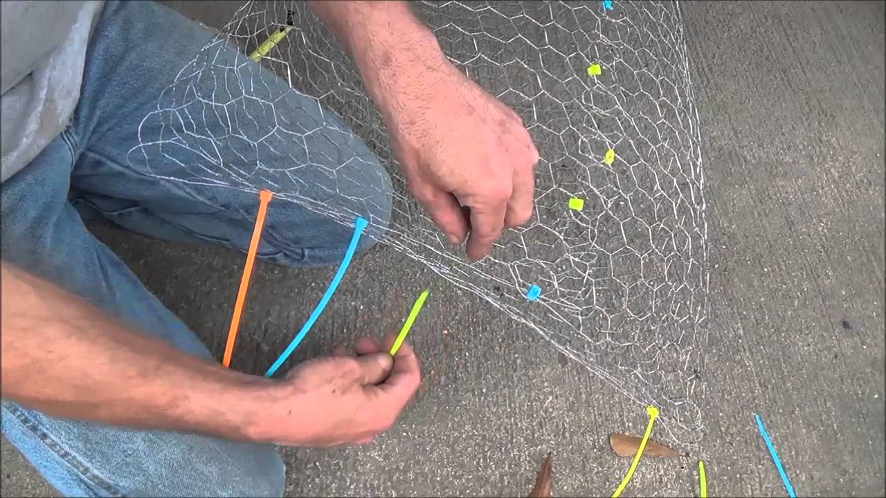 How To Make A Crawfish/Crayfish Pillow Trap. Step by Step.