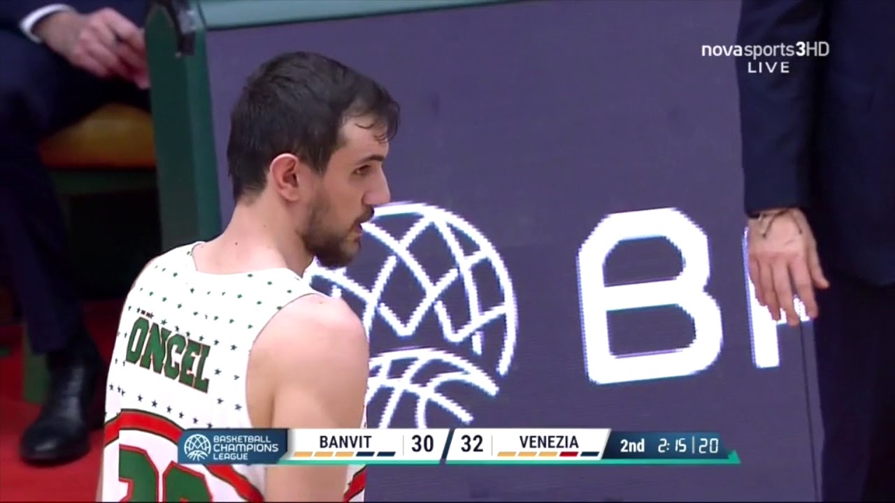 Andy Rautins y su casi triple-doble en la Champions