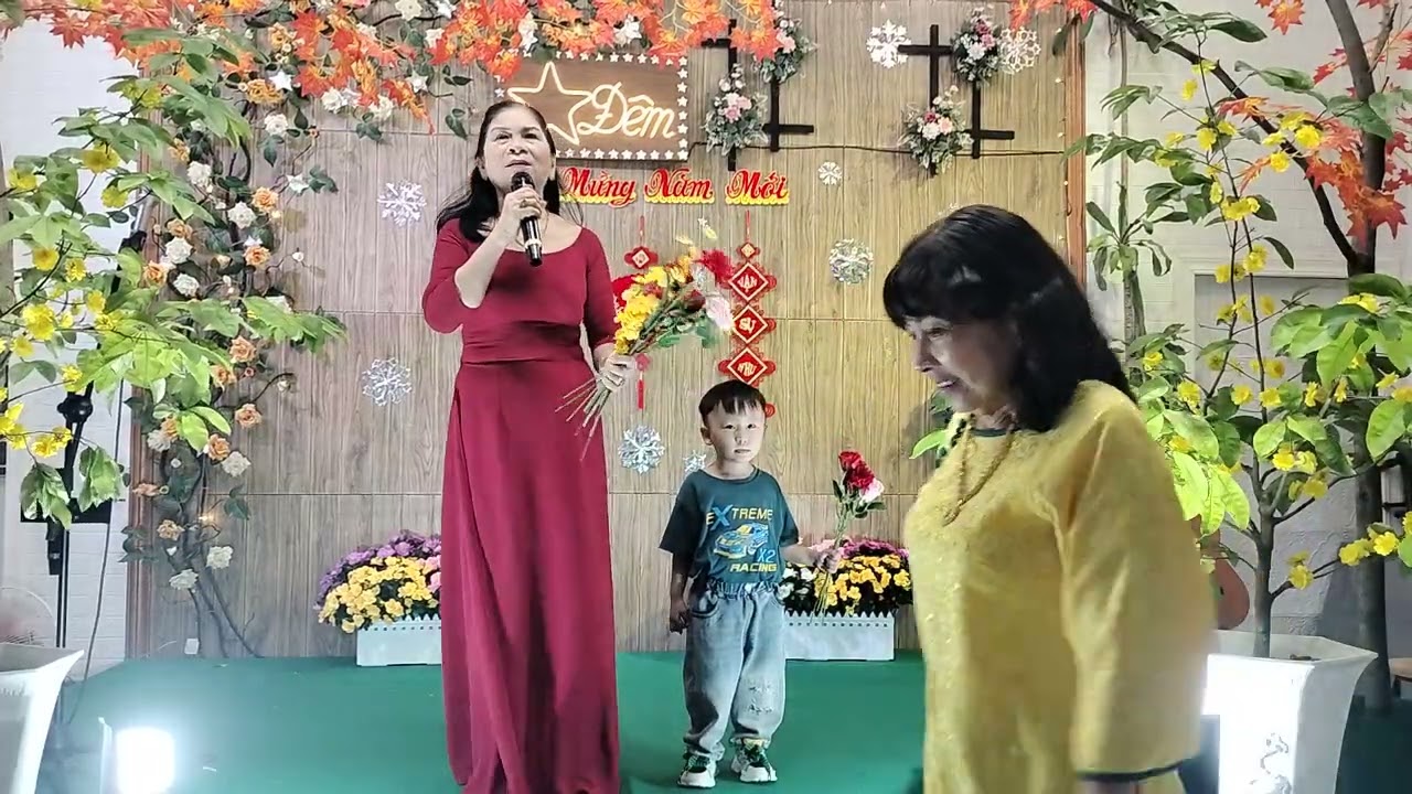 HOA TÍM NGƯỜI XƯA / CẤT NGUYỄN