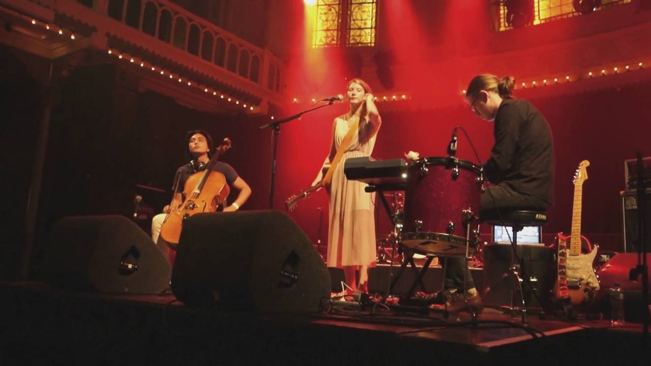 The Kingfisher by Rosemary & Garlic - Live in Paradiso