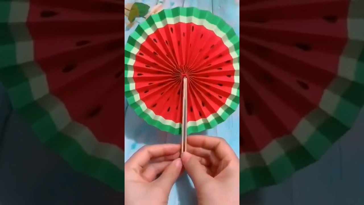 Olha que ideia de LEQUE legal 🪭