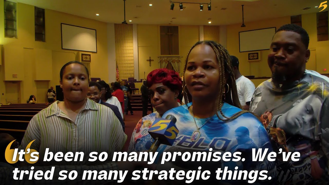 Матери жертв убийств выступают в Национальной гвардии в Мемфисе