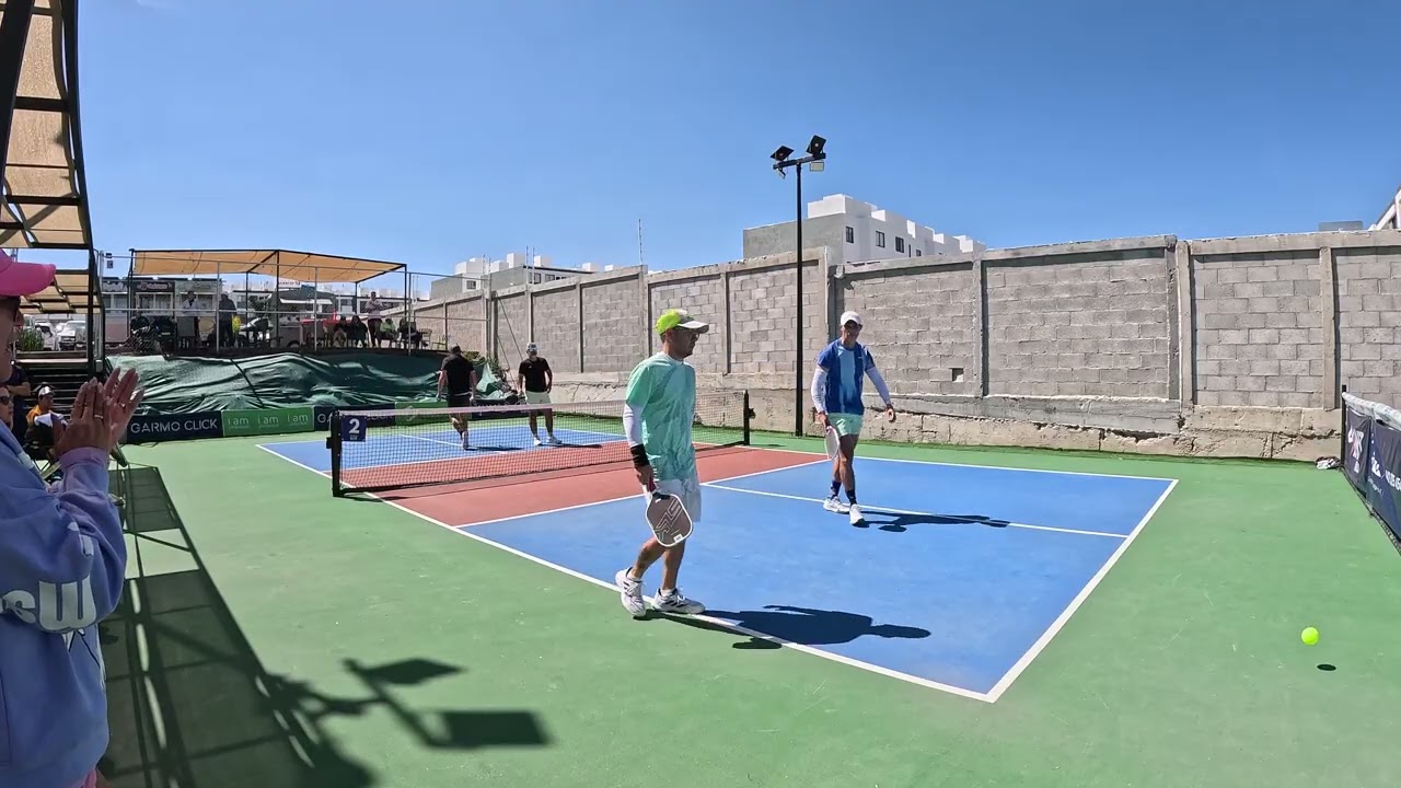 Toño y JC vs Cristo y Alejandro