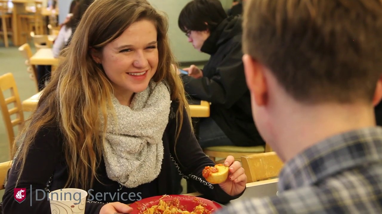 Meet the Dining Services Dietitian