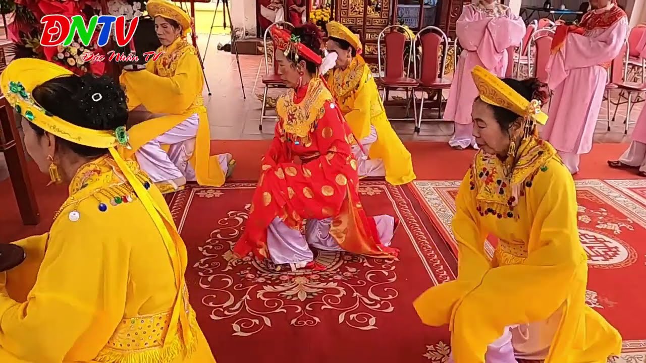 ĐỘI TẾ CÁC CỤ BÀ , TẾ ĐỨC THÁNH ĐÌNH LÀNG THƯỢNG TRÌ XÃ Ô DIÊN XUÂN BÍNH NGỌ 