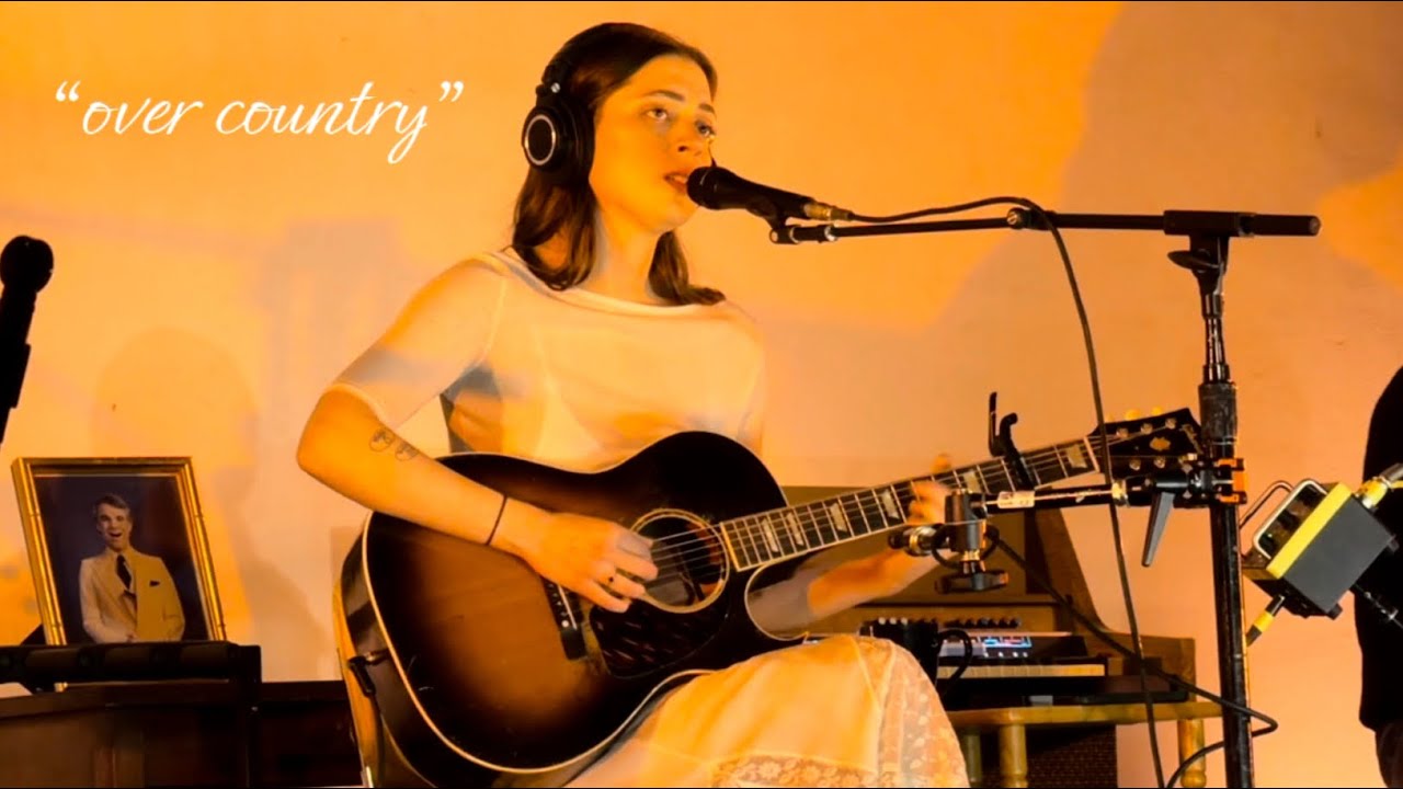 lizzy mcalpine - “over country” (new song debut!!!) @ “always forever older (and wiser)” show LA